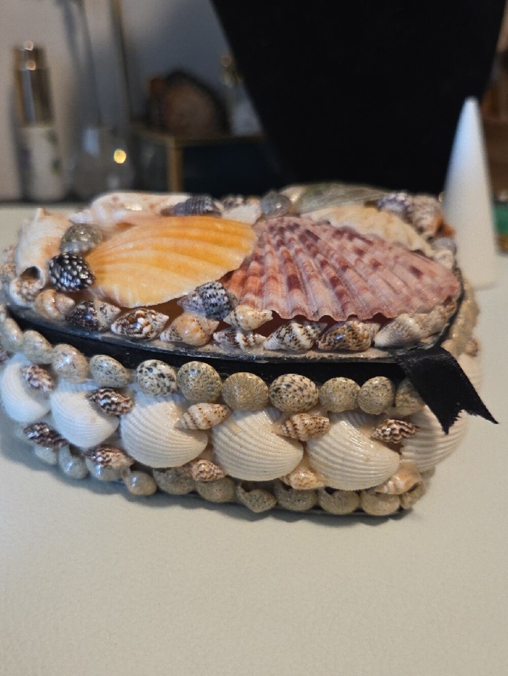 Decorative Heart Shell Trinket Box Filled With Jewelry - Picture 3 of 5